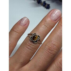 VINTAGE 925 STERLING SILVER AMBER RING SIZE 5